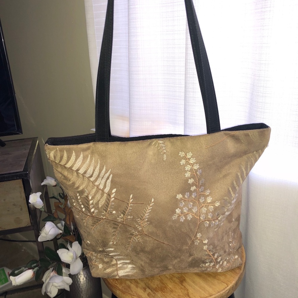 Danny K. Beverly Hills, CA Floral Tote Bag